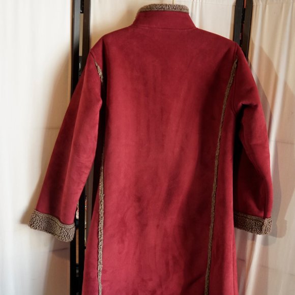 L.L. BEAN Raspberry Coat Microsuede Shearling Hip - Picture 2 of 8